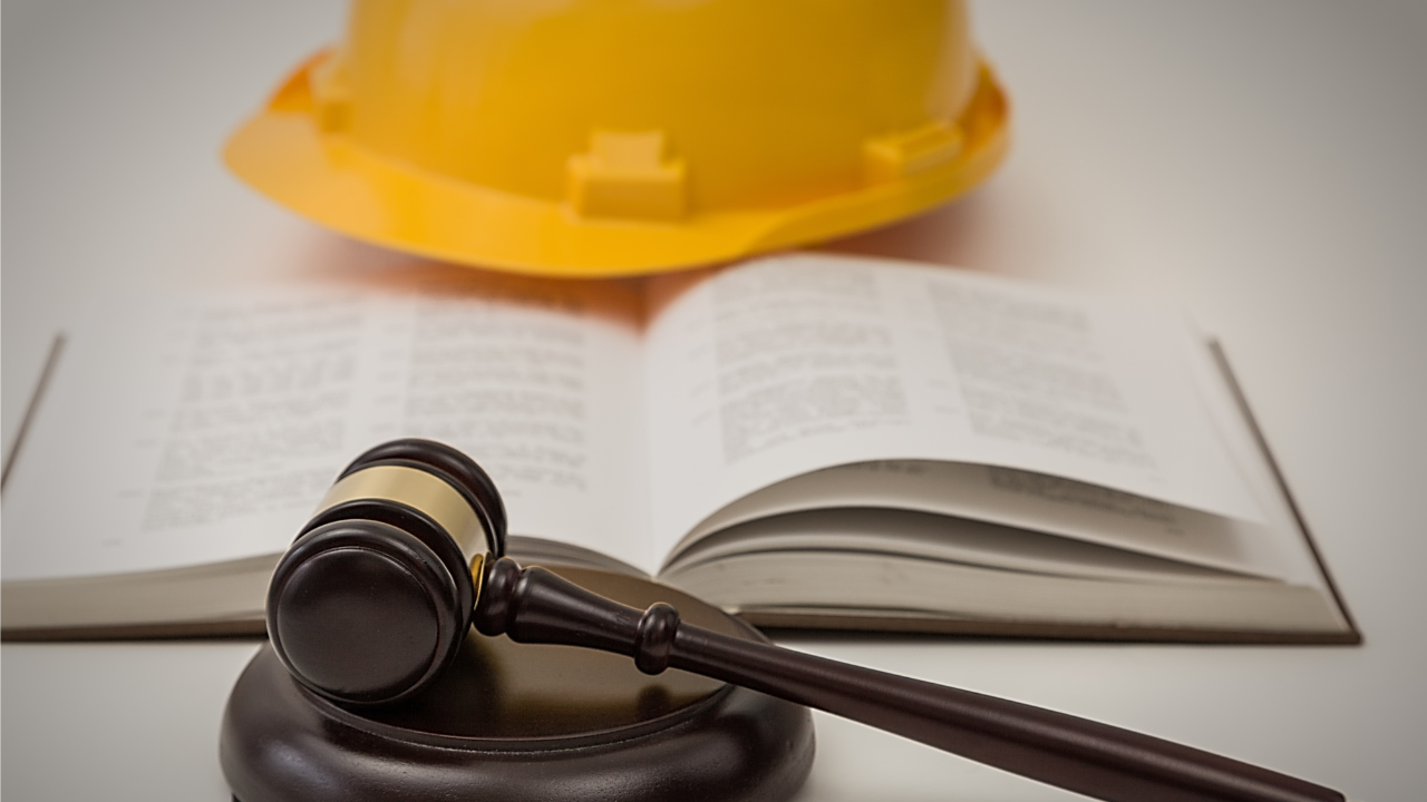 Ustawa Prawo budowlane - jak przestać się jej bać i zacząć używać jej na budowie (bez zatrzymywania koparek)